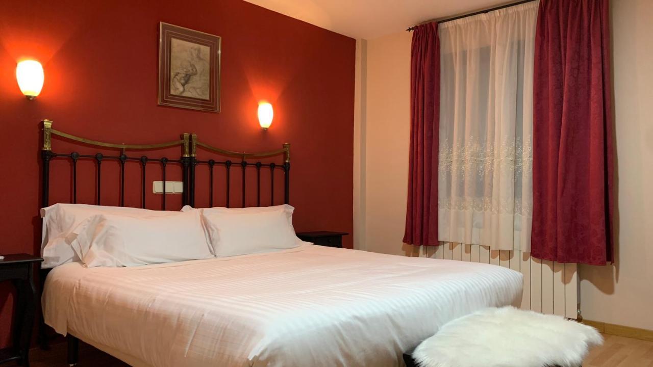 Hotel Posta Real Сигуенца Екстериор снимка